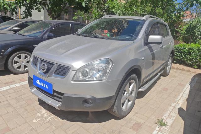 Nissan Qashqai 2012 года выпуска