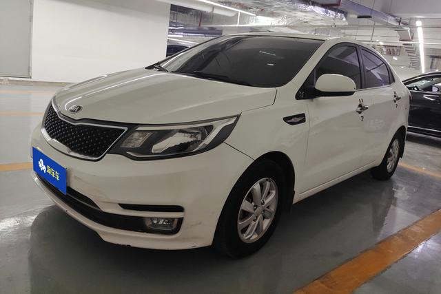 Kia Rio 2015 года выпуска