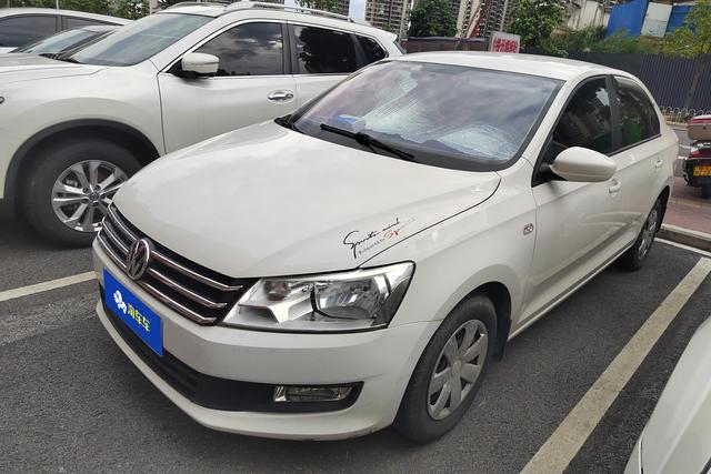 Volkswagen Santana 2013 года выпуска