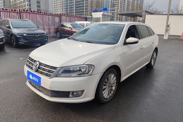 Volkswagen Lavida 2013 года выпуска