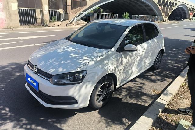 Volkswagen Polo 2016 года выпуска