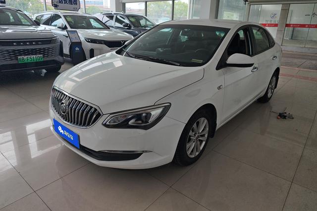 Buick Excelle 2016 года выпуска