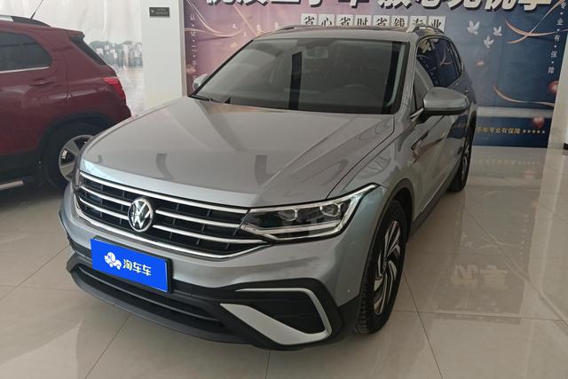 Volkswagen Tiguan 2022 года выпуска