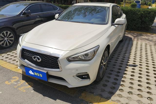 Infiniti Q50 2022 года выпуска