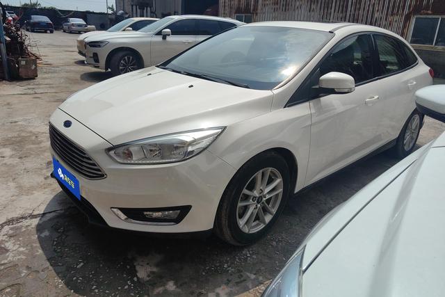 Ford Focus 2015 года выпуска