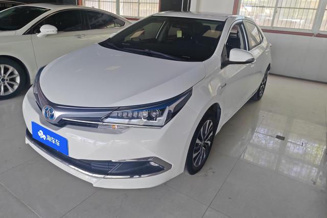 Toyota Corolla Cross 2017 года выпуска