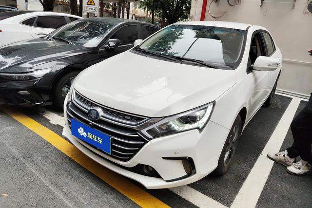 BYD Qin 2018 года выпуска