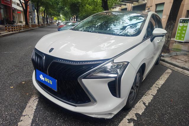 DongFeng Fengxing Yatching 2022 года выпуска