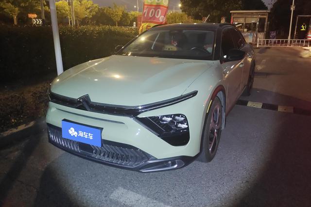 Citroen C5 2021 года выпуска