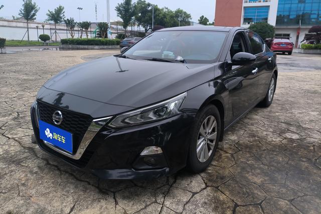 Nissan Altima 2020 года выпуска