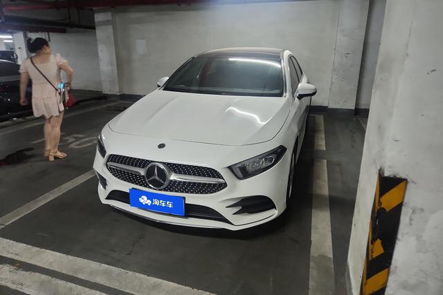 Mercedes-Benz A-klasse AMG 2019 года выпуска
