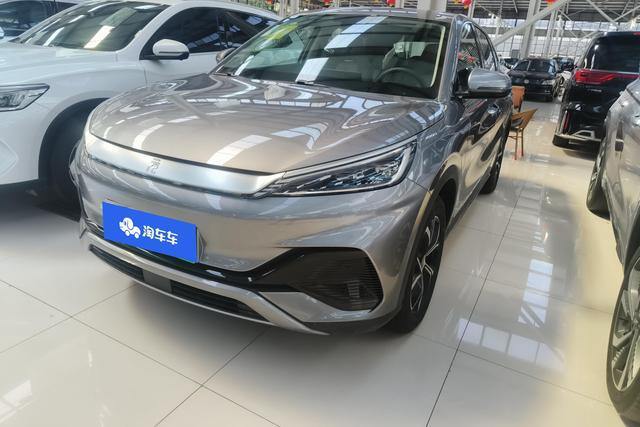 BYD Yuan 2023 года выпуска