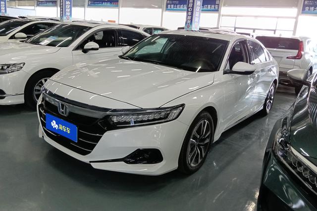 Honda Accord 2022 года выпуска