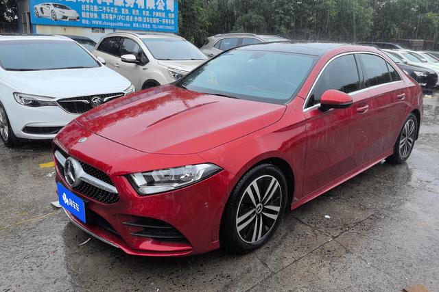 Mercedes-Benz A-klasse AMG 2019 года выпуска
