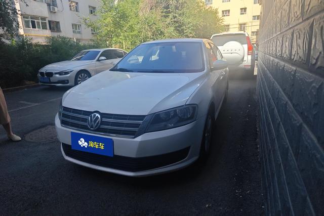 Volkswagen Lavida 2013 года выпуска