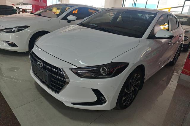 Hyundai Elantra 2019 года выпуска