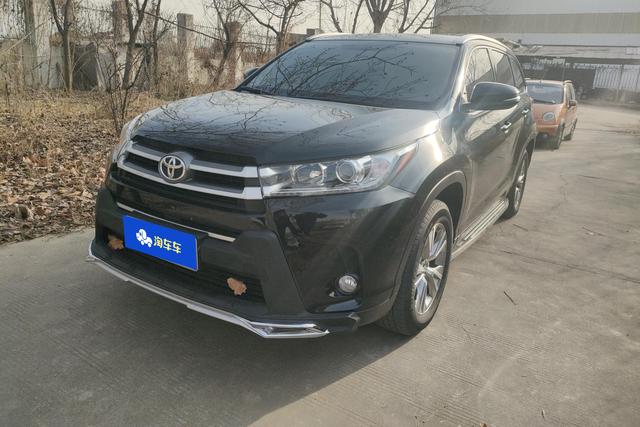 Toyota Kluger 2021 года выпуска