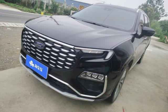 Ford Territory 2023 года выпуска
