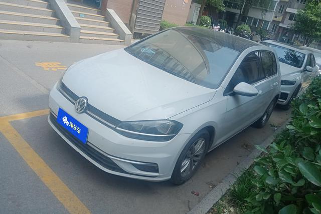 Volkswagen e Golf 2019 года выпуска
