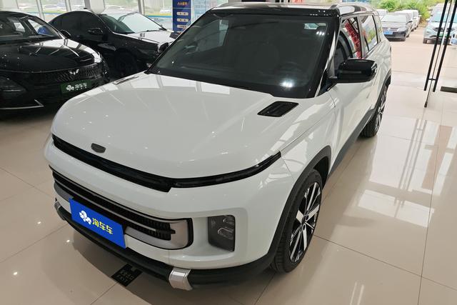 Geely Icon 2025 года выпуска