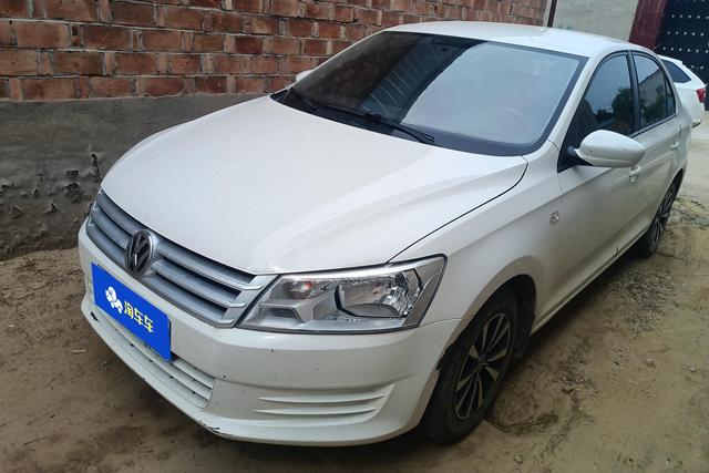 Volkswagen Santana 2013 года выпуска