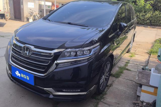 Honda Elysion 2019 года выпуска