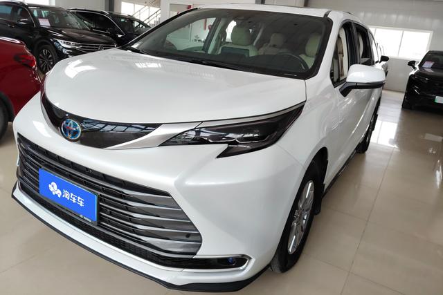 Toyota Sienna 2021 года выпуска
