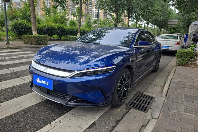 BYD Han 2022 года выпуска