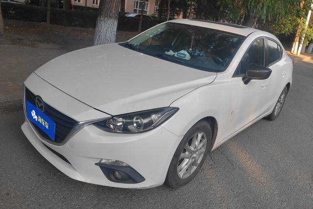 Mazda 3 2016 года выпуска