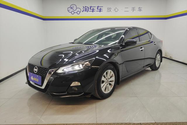 Nissan Altima 2019 года выпуска