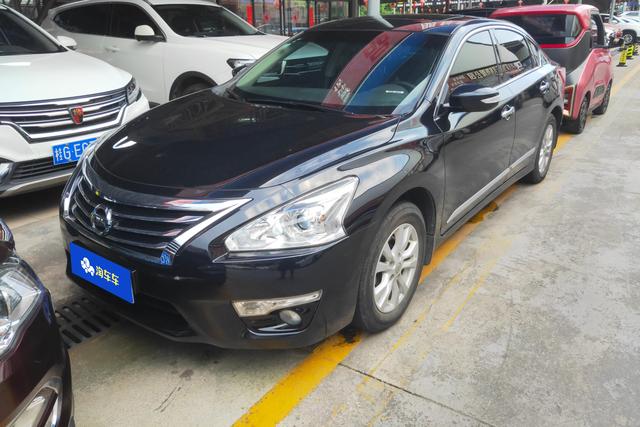 Nissan Altima 2015 года выпуска