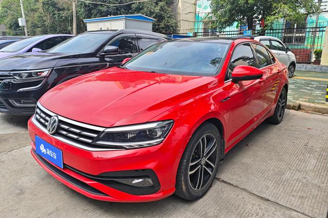 Volkswagen Arteon 2019 года выпуска
