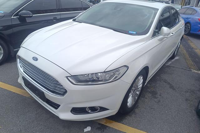 Ford Mondeo 2013 года выпуска