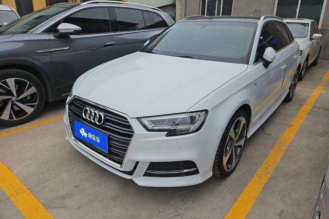 Audi A3 2018 года выпуска