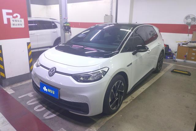 Volkswagen ID.3 2023 года выпуска