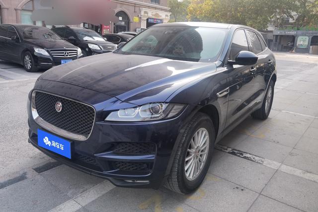 Jaguar F-Pace 2018 года выпуска