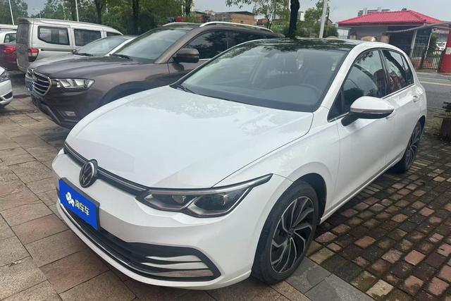 Volkswagen e Golf 2021 года выпуска