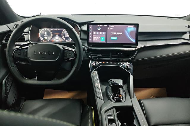 Lynk 06 id 3783447 из Китая 15