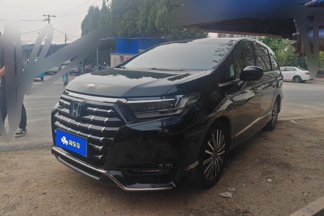 Honda Elysion 2022 года выпуска
