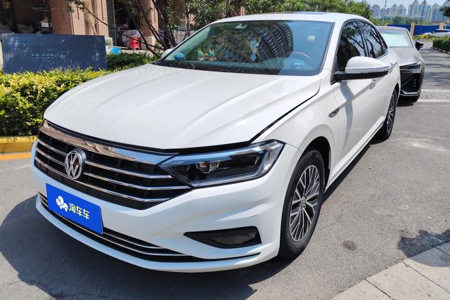 Volkswagen Jetta 2021 года выпуска