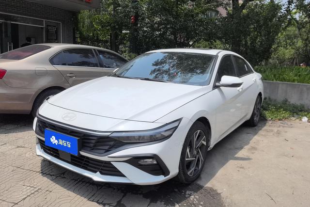 Hyundai Elantra N 2023 года выпуска