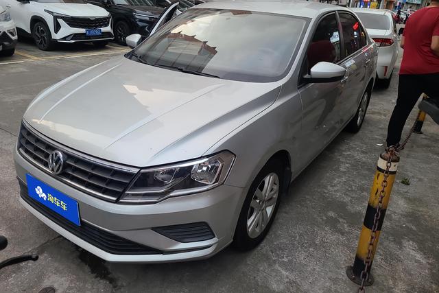 Volkswagen Jetta 2019 года выпуска
