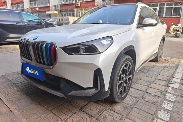 BMW X1 2023 года выпуска