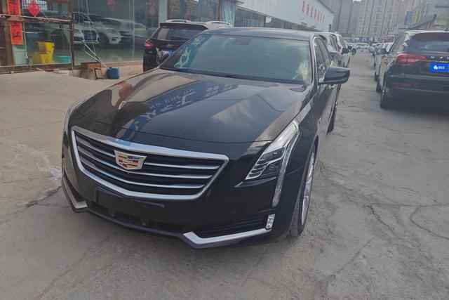 Cadillac CT6 2017 года выпуска