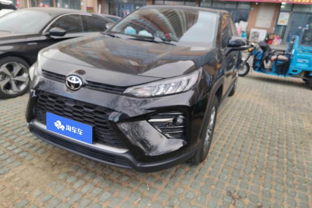 Toyota RAV 4 2023 года выпуска