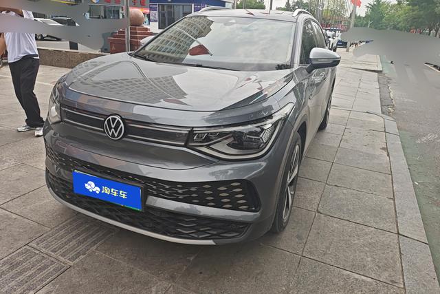 Volkswagen ID.6 2021 года выпуска