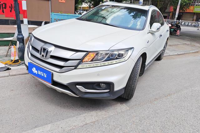 Honda Crosstour 2014 года выпуска