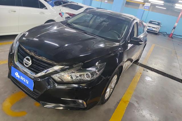Nissan Altima 2018 года выпуска