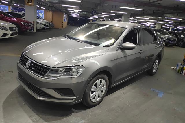 Volkswagen Jetta 2017 года выпуска