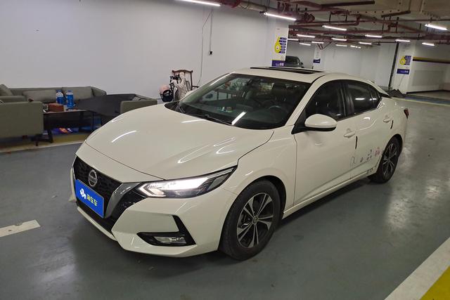 Nissan Sylphy Zero Emission 2020 года выпуска